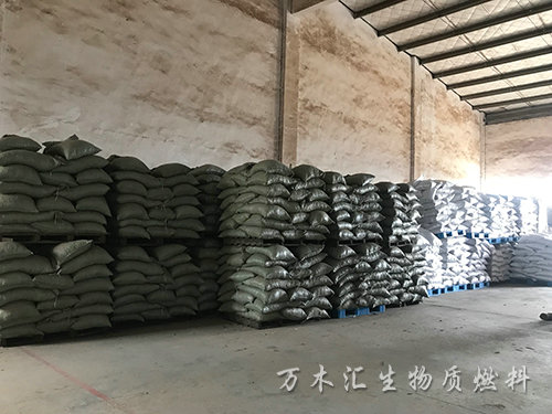 萬木匯庫房一角